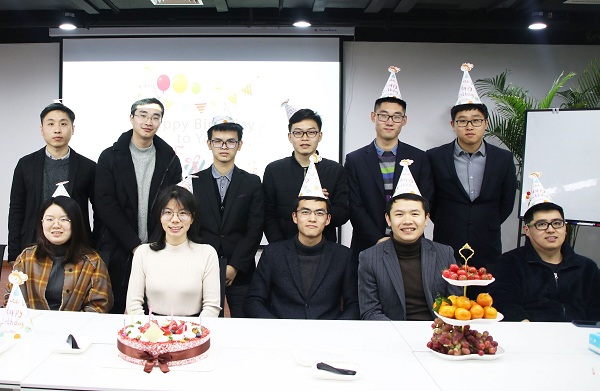 歡樂平安圣誕節，濃情溫馨生日會！